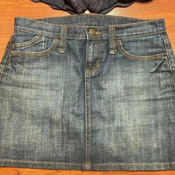 Gap and Cynthia Rowley Shorts/Skirt size 6 - Picture 2 of 10